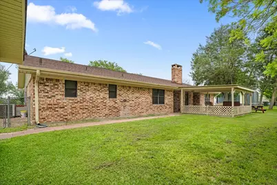 130 Elm Street, Flatonia, TX 78941 - Photo 18