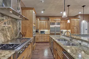 102 Sunridge Ct, Montgomery, TX 77316 - Photo 16