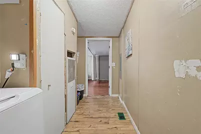 149 E Austin Avenue, Onalaska, TX 77360 - Photo 14