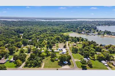 149 E Austin Avenue, Onalaska, TX 77360 - Photo 46