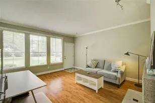 2100 Tanglewilde St, Houston, TX 77063 - Photo 4