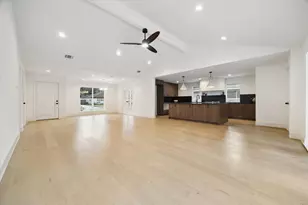 6110 Yarwell Dr, Houston, TX 77096 - Photo 6