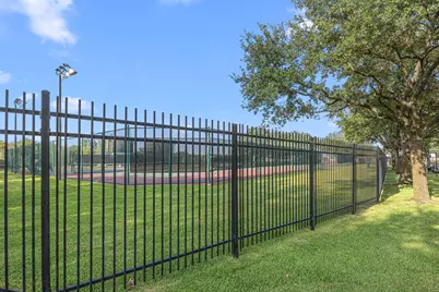 10214 Hedge Way Drive, Houston, TX 77065 - Photo 44