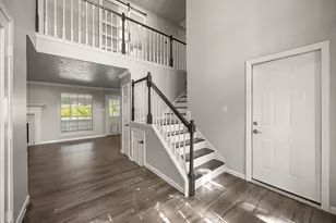 10214 Hedge Way Dr, Houston, TX 77065 - Photo 6