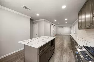 10214 Hedge Way Dr, Houston, TX 77065 - Photo 14