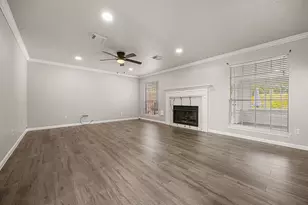 10214 Hedge Way Dr, Houston, TX 77065 - Photo 8