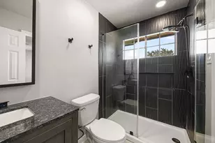 10214 Hedge Way Dr, Houston, TX 77065 - Photo 28