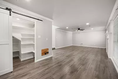10214 Hedge Way Drive, Houston, TX 77065 - Photo 16