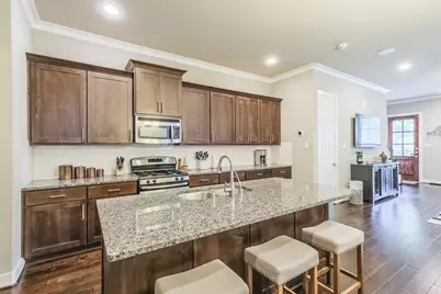 1176 Nelson Falls Lane, Houston, TX 77008 - Photo 8