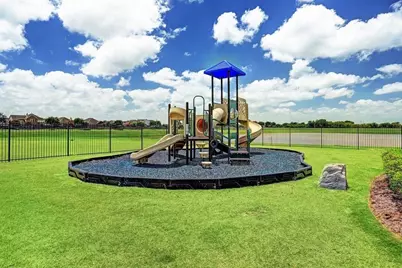 2803 Clapbread Lane, Rosenberg, TX 77471 - Photo 18