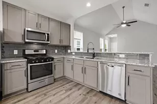 2734 Williams Grv Ct, Conroe, TX 77304 - Photo 6