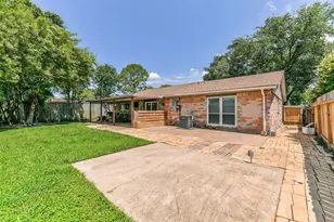 9902 Wren St, La Porte, TX 77571 - Photo 28