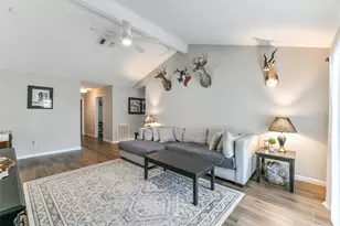 9902 Wren St, La Porte, TX 77571 - Photo 4