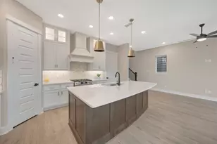 16031 Hayes Pk Dr, Houston, TX 77079 - Photo 20