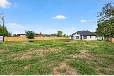 615 Ezekiel Smith Street, Prairie View, TX 77484 - Photo 44