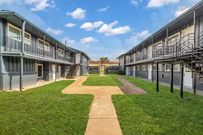 4706 Yellowstone Boulevard #21, Houston, TX 77021 - Photo 1
