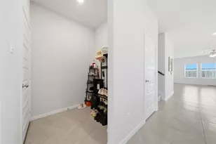 2703 Fairfield Landing Ln, Pearland, TX 77089 - Photo 6