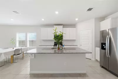 2703 Fairfield Landing Lane, Pearland, TX 77089 - Photo 8