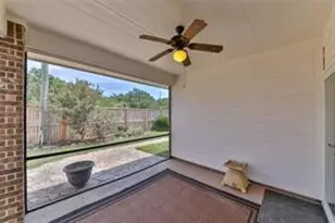 2013 Troon Dr, La Porte, TX 77571 - Photo 22