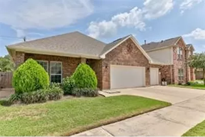 2013 Troon Drive, La Porte, TX 77571 - Photo 2