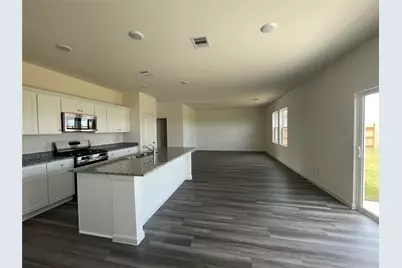 3223 Diamond View Lane, Angleton, TX 77515 - Photo 2