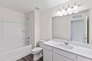 3223 Diamond Vw Ln, Angleton, TX 77515 - Photo 6