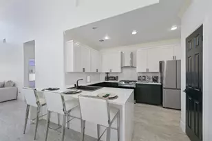 2007 Que Manor Dr, Houston, TX 77090 - Photo 6