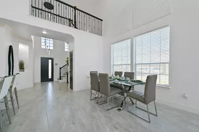 2007 Que Manor Drive, Houston, TX 77090 - Photo 12
