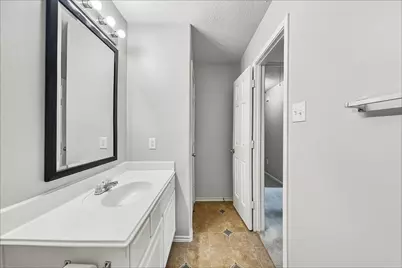 823 Windlass Way, Crosby, TX 77532 - Photo 18
