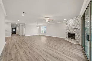 3927 Kellys Falls Ln, Katy, TX 77494 - Photo 14