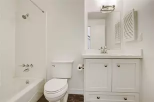 702 Augusta Dr, Houston, TX 77057 - Photo 10