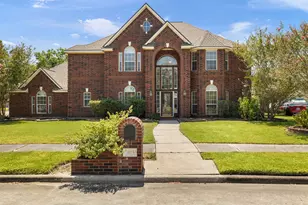 3123 Wilshire Ln, Baytown, TX 77521 - Photo 2