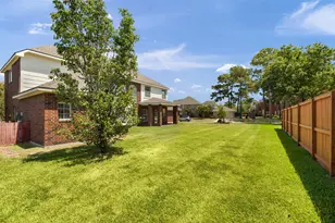 3123 Wilshire Ln, Baytown, TX 77521 - Photo 36