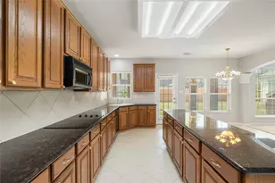 3123 Wilshire Ln, Baytown, TX 77521 - Photo 16