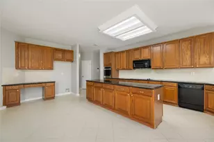 3123 Wilshire Ln, Baytown, TX 77521 - Photo 14