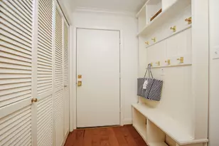 827 St George Ln, Houston, TX 77079 - Photo 40