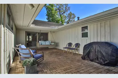 827 Saint George Lane, Houston, TX 77079 - Photo 44