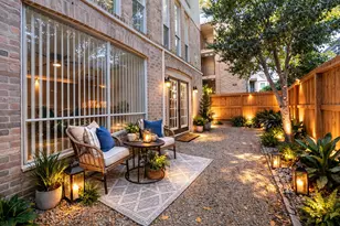 4637 Wild Indigo St, Houston, TX 77027 - Photo 22