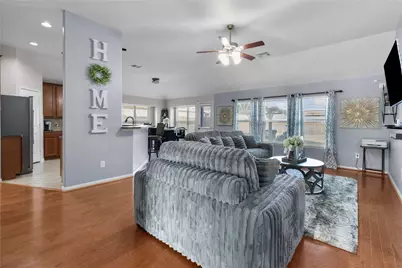 4047 Conifer Drive, Dickinson, TX 77539 - Photo 6