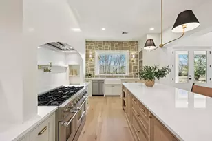 10248 Winding Br, Chappell Hill, TX 77426 - Photo 20