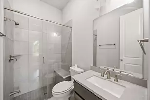 11823 Creekside Shore Circle, Cypress, TX 77433 - Photo 14