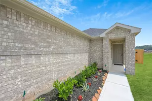 10107 Gold Finch Run, Magnolia, TX 77354 - Photo 4