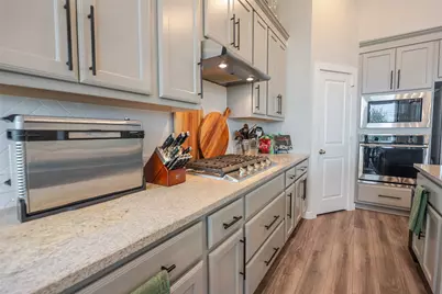 4035 Shackleton Court, Iowa Colony, TX 77583 - Photo 8