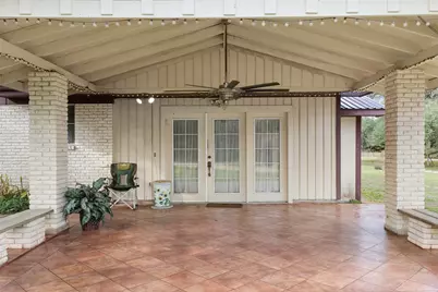 1273 Highway 90A W, Sheridan, TX 77475 - Photo 6