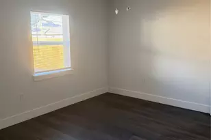 2281 Des Jardines St, Houston, TX 77023 - Photo 18