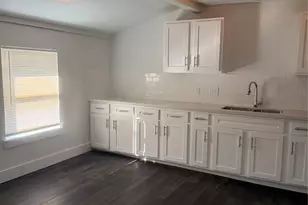 2281 Des Jardines St, Houston, TX 77023 - Photo 28