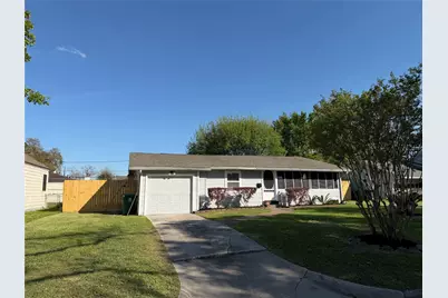 2281 Des Jardines Street, Houston, TX 77023 - Photo 2