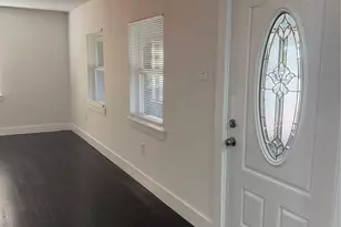 2281 Des Jardines St, Houston, TX 77023 - Photo 8