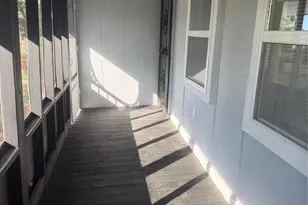 2281 Des Jardines St, Houston, TX 77023 - Photo 6