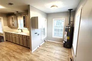 8234 Bonner Dr, Houston, TX 77017 - Photo 16